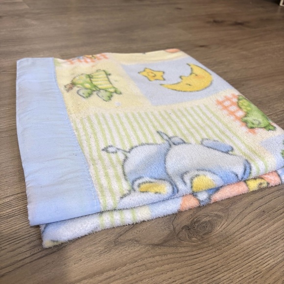 Vtg Noah's Ark Baby Travel Blanket Handmade Blue Yellow Pink Fleece 30”x53.5” - Picture 2 of 8